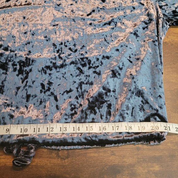 Adrianna Papell Crushed Velvet Top L Puff Sleeve Tie Wash Smokey Blue Shimmer - Picture 7 of 10